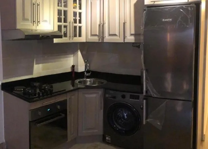 Apartment غرفتين اول مكيف بقرية كورنادو مارينا السخنه فيو جاردن و بسين وبحر للعائلات او جروب بنات فقط *