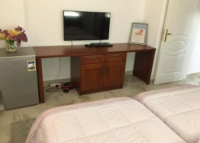 غرفتين اول مكيف بقرية كورنادو مارينا السخنه فيو جاردن و بسين وبحر للعائلات او جروب بنات فقط Apartment