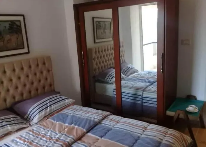 غرفتين اول مكيف بقرية كورنادو مارينا السخنه فيو جاردن و بسين وبحر للعائلات او جروب بنات فقط *